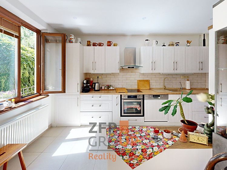 Будинок на продаж, 205 м² (8 з 29)