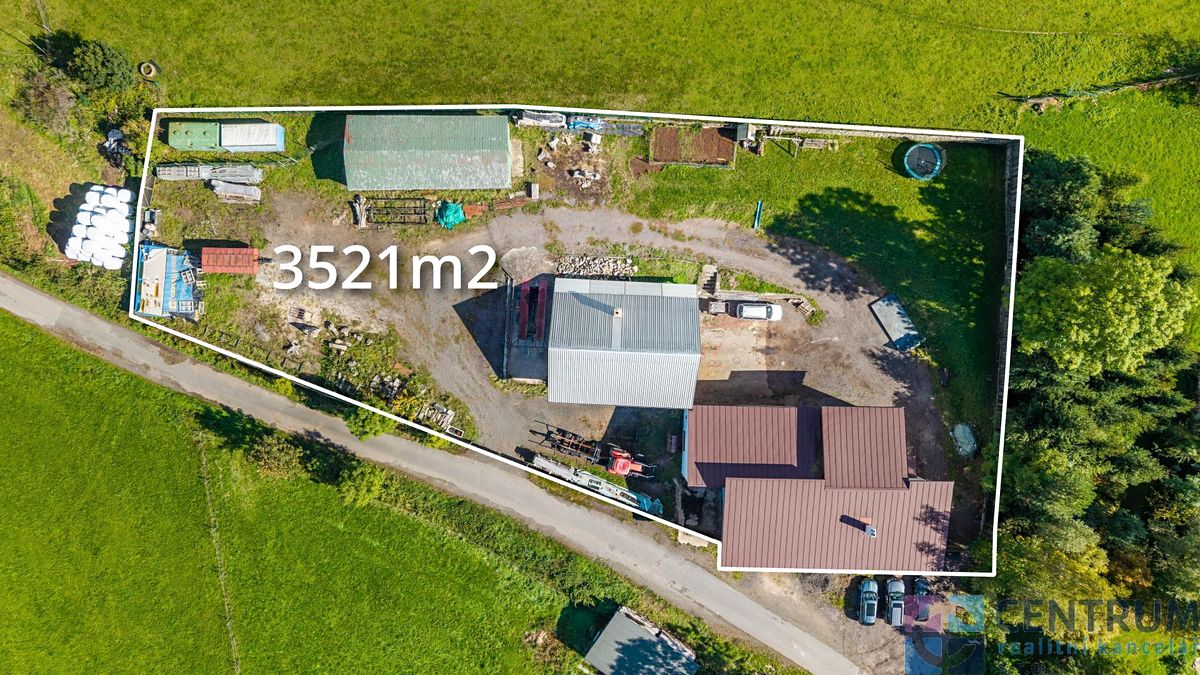 Prodej vícegeneračního domu 265 m², pozemek 3521 m² – fotografie 2
