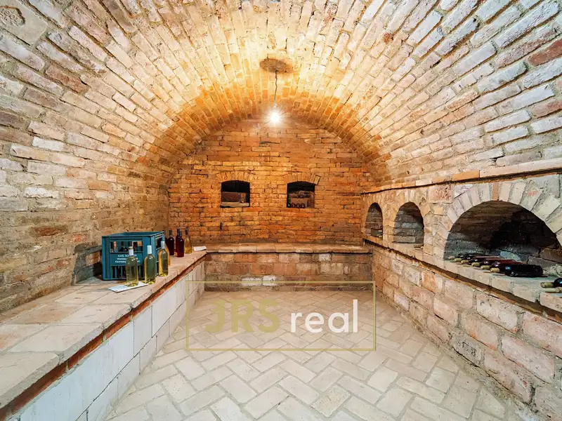 Prodej vinného sklepa 84 m², Hrušovany nad Jevišovkou – náhled fotky 3