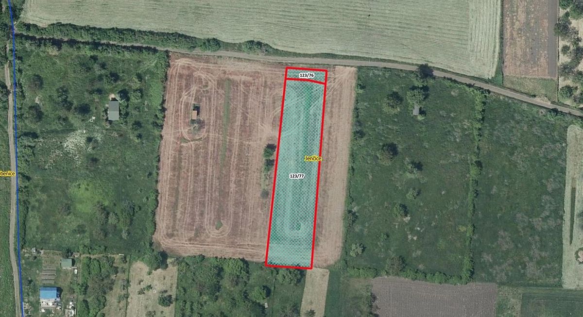 Prodej pozemku 1846 m², Jenčice – fotka 1 z 3