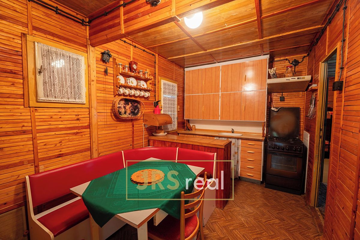 Prodej chaty 72 m², pozemek 375 m² – fotografie 2