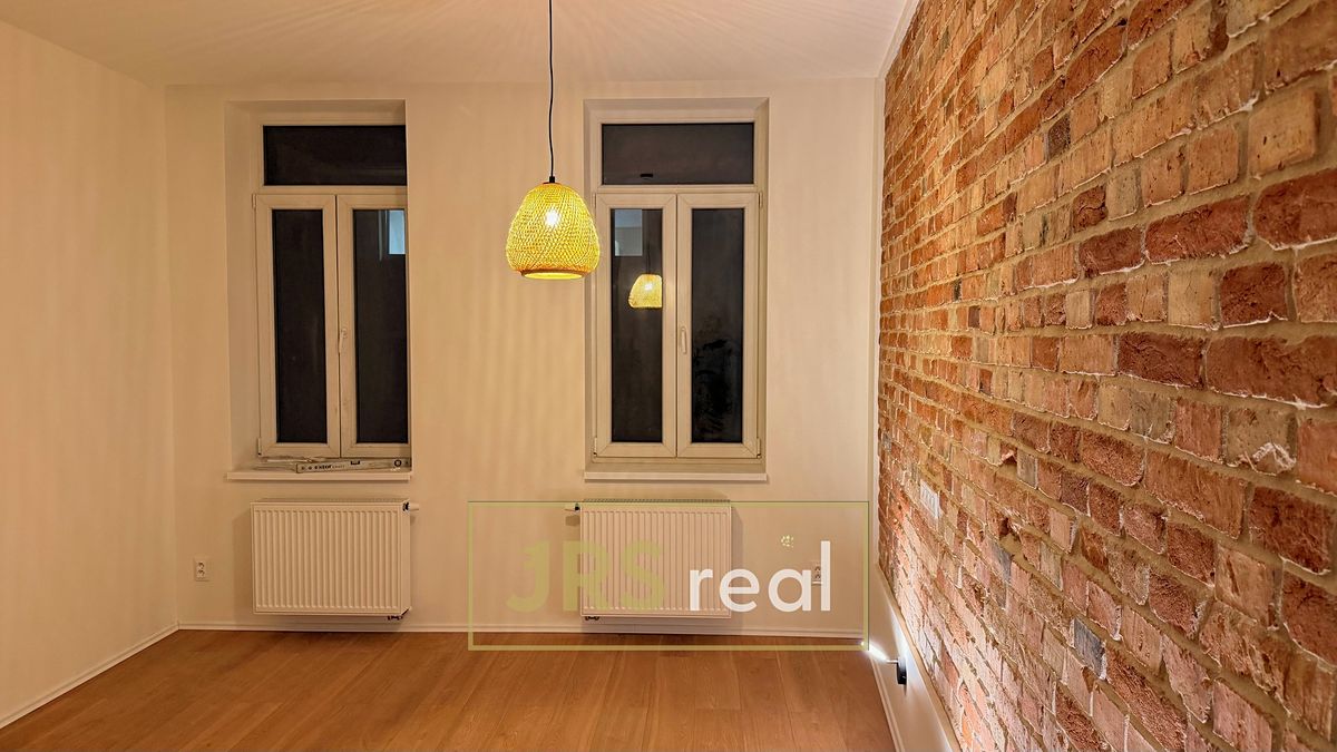 Pronájem bytu 2+1 59 m² – fotografie 3