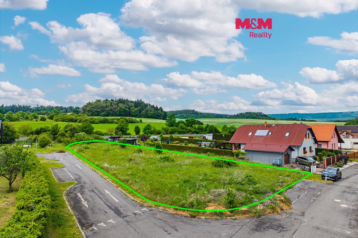 Prodej stavebního pozemku 1604 m²