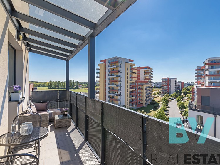 Квартира 2+kk на продаж, 59 м² (28 з 42)