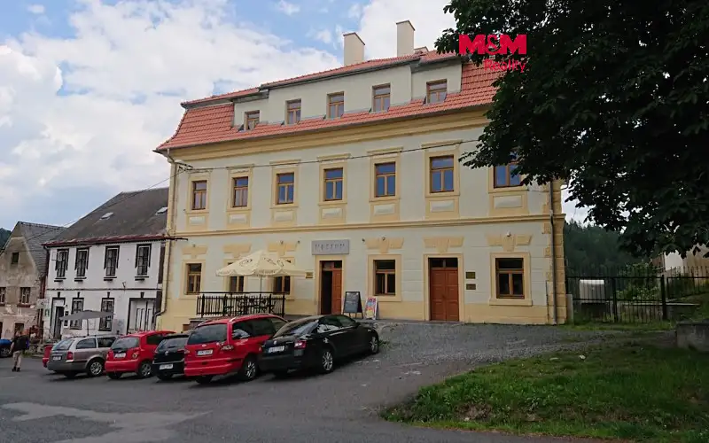 Prodej rodinného domu 1250 m², pozemek 2106 m², Manětín – náhled fotky 1