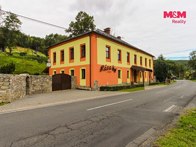 Prodej komerčního prostoru, 550 m² (2 z 30)