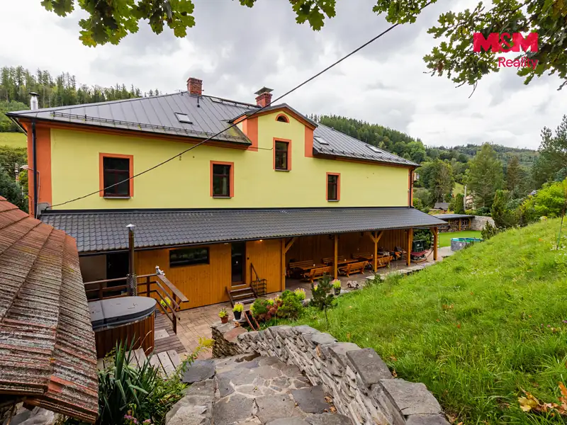 Prodej ubytovacího zařízení 550 m², Holčovice – náhled fotky 3