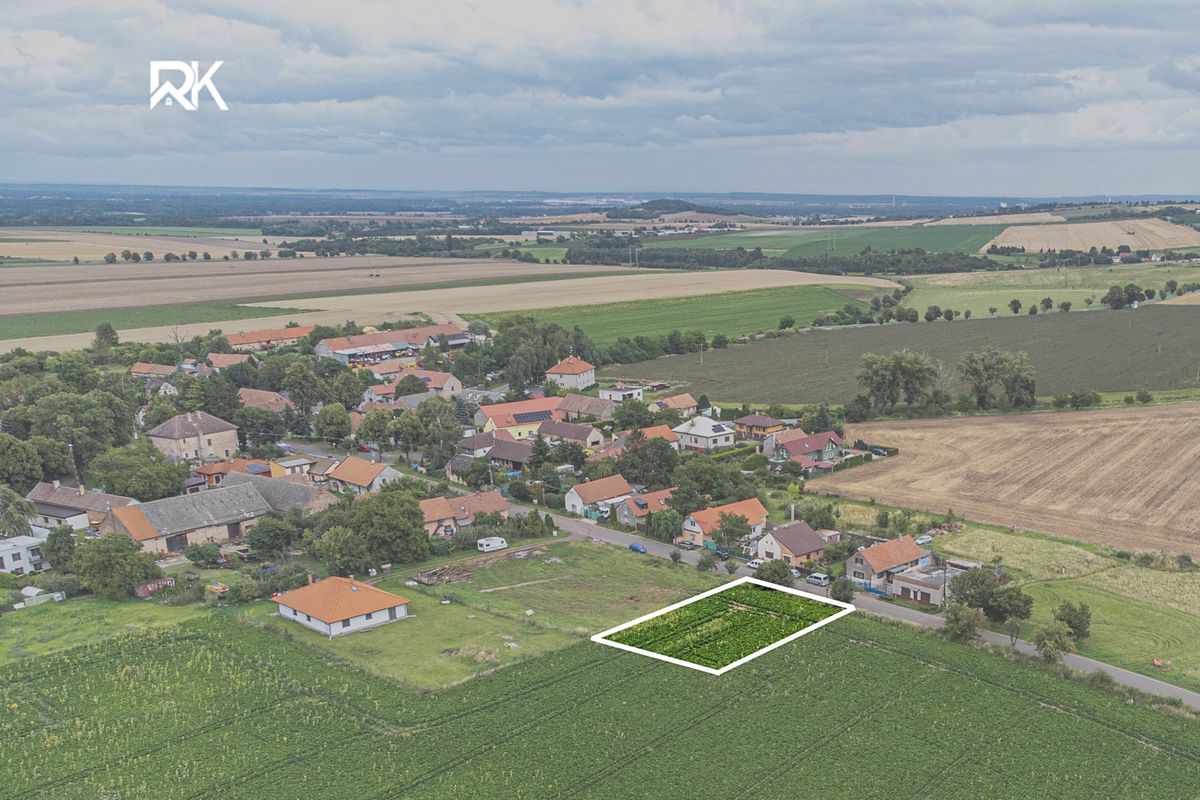 Prodej stavebního pozemku 1000 m² – fotografie 4