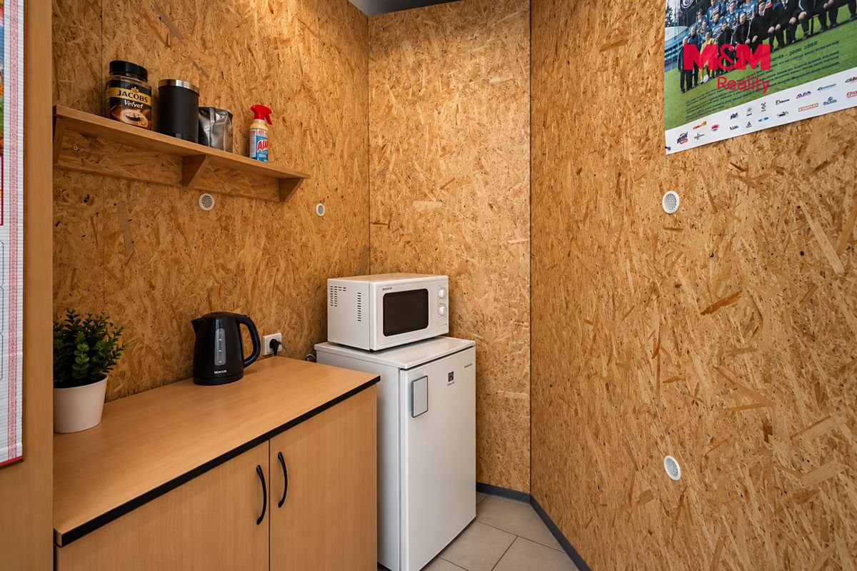 Prodej výrobní haly, prostoru 151 m² – fotografie 5