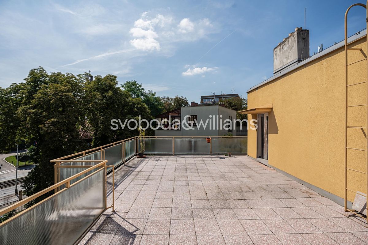 Prodej rodinného domu 218 m², pozemek 469 m² – fotografie 5