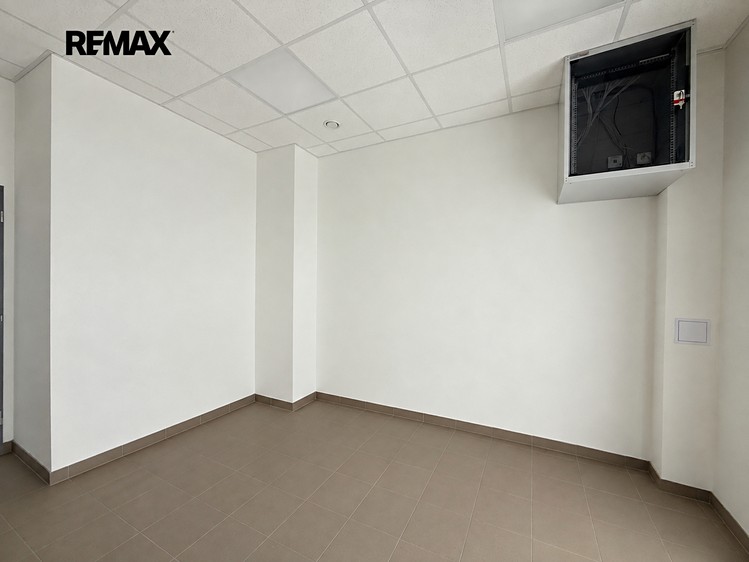 Gewerbefläche zur Miete, 151 m² (8 von 18)