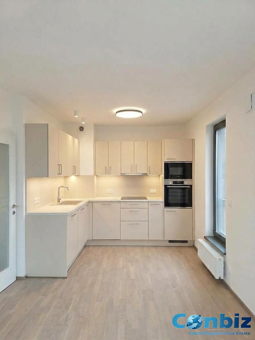 Pronájem bytu 2+kk 54 m²