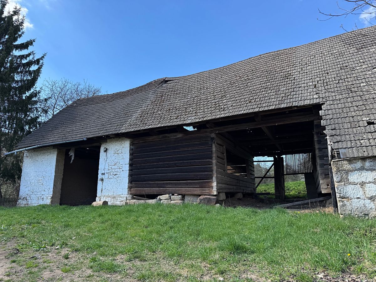 Prodej rodinného domu 500 m², pozemek 3500 m² – fotografie 4