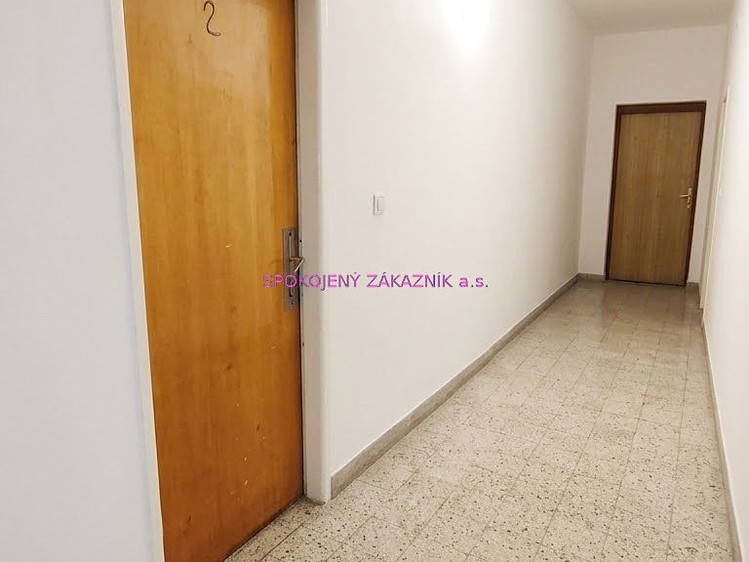 Prodej komerčního prostoru, 620 m² (13 z 19)