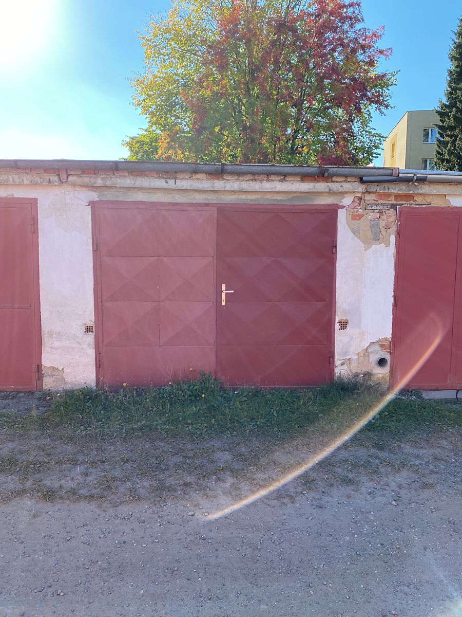 Prodej garáže 18 m²