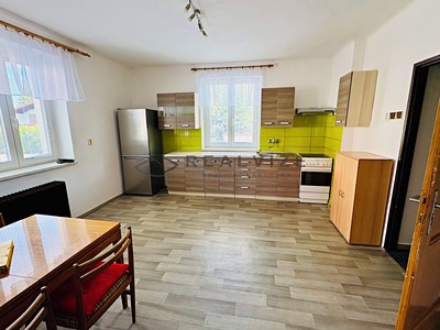 Prodej domu, 133 m² (3 z 24)