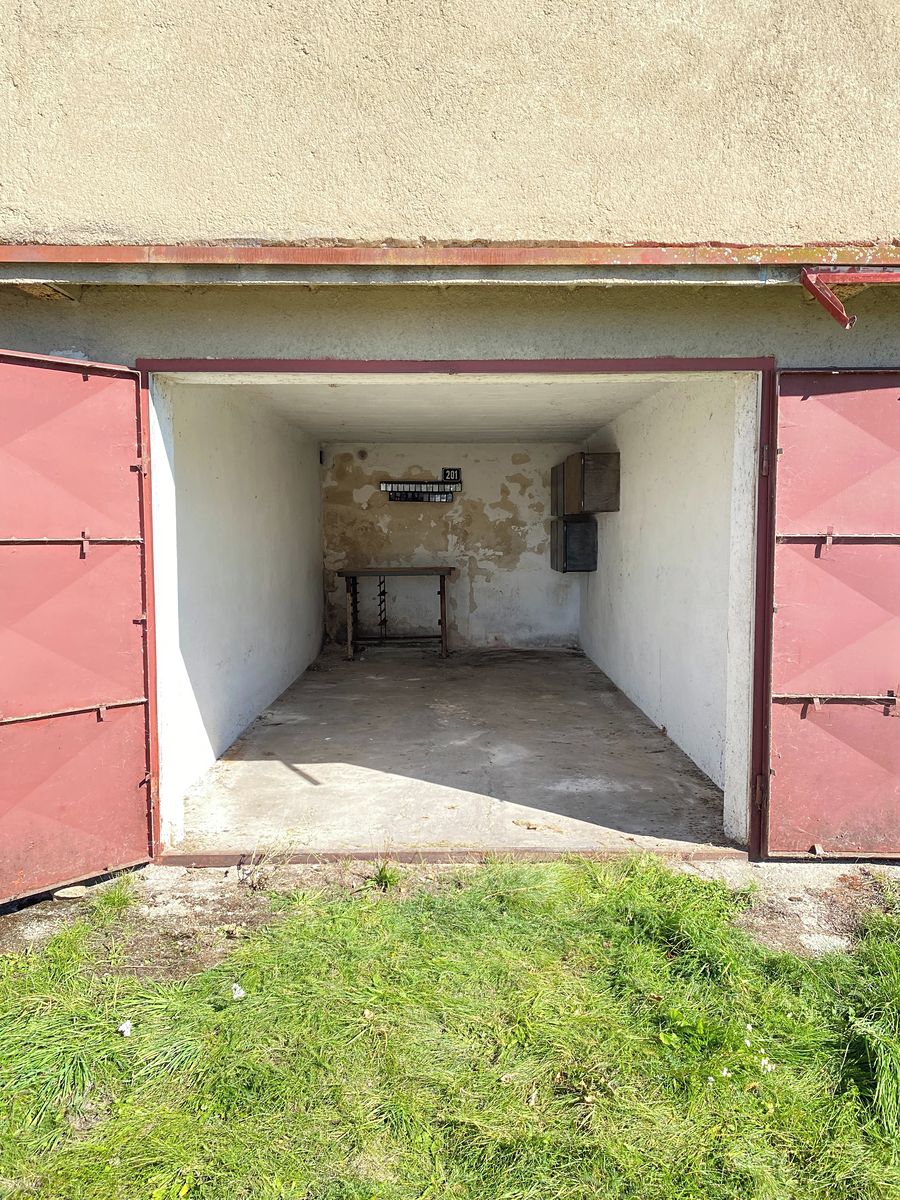 Prodej garáže 21 m² – fotografie 3