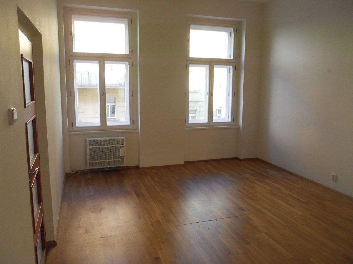 Pronájem bytu 2+1 78 m² – fotografie 5