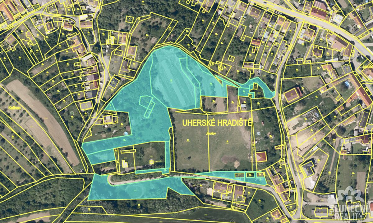 Prodej stavebního pozemku 17254 m², Uherské Hradiště – fotka 1 z 3