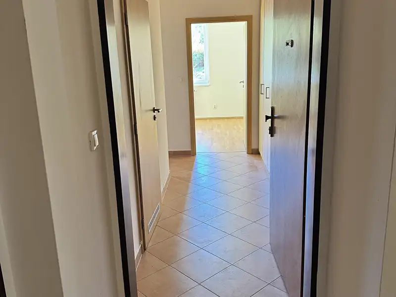 Prodej bytu 2+kk 58 m², Praha – náhled fotky 3