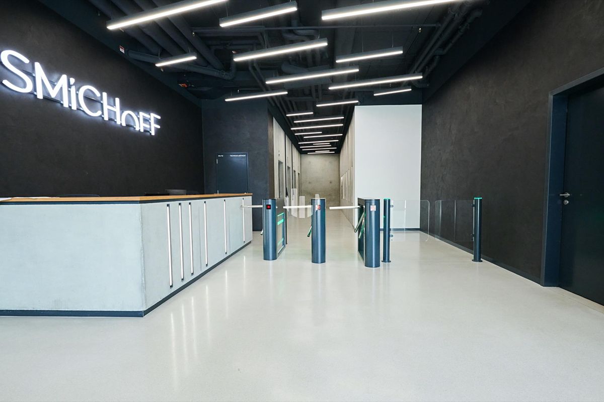 Pronájem kanceláře 1316 m² – fotografie 2
