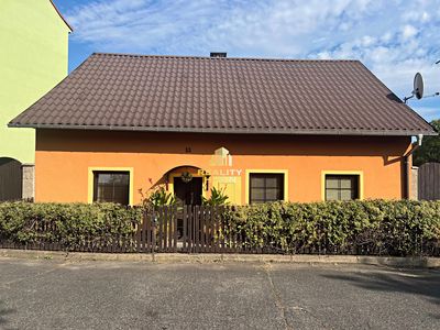 Prodej rodinného domu 250 m², pozemek 326 m²