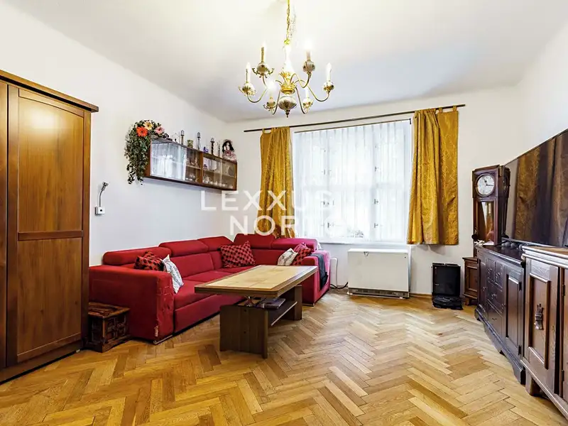 Prodej bytu 2+1 61 m², Praha – náhled fotky 1