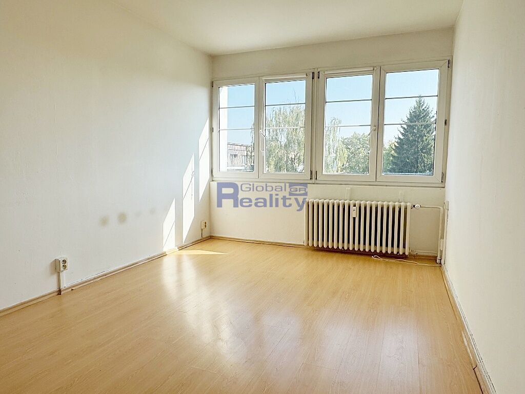 Pronájem bytu 2+1 44 m² – fotografie 4