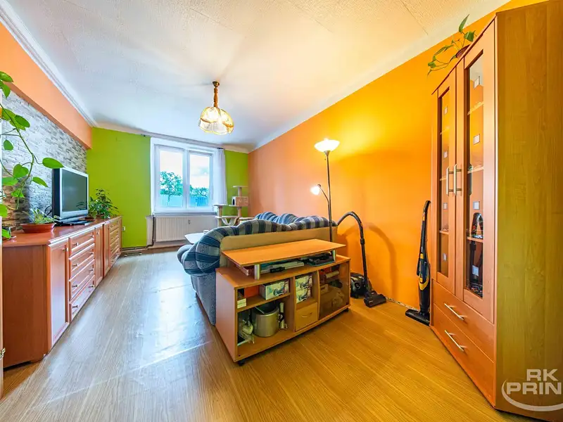 Prodej bytu 3+1 77 m², Praha – náhled fotky 2