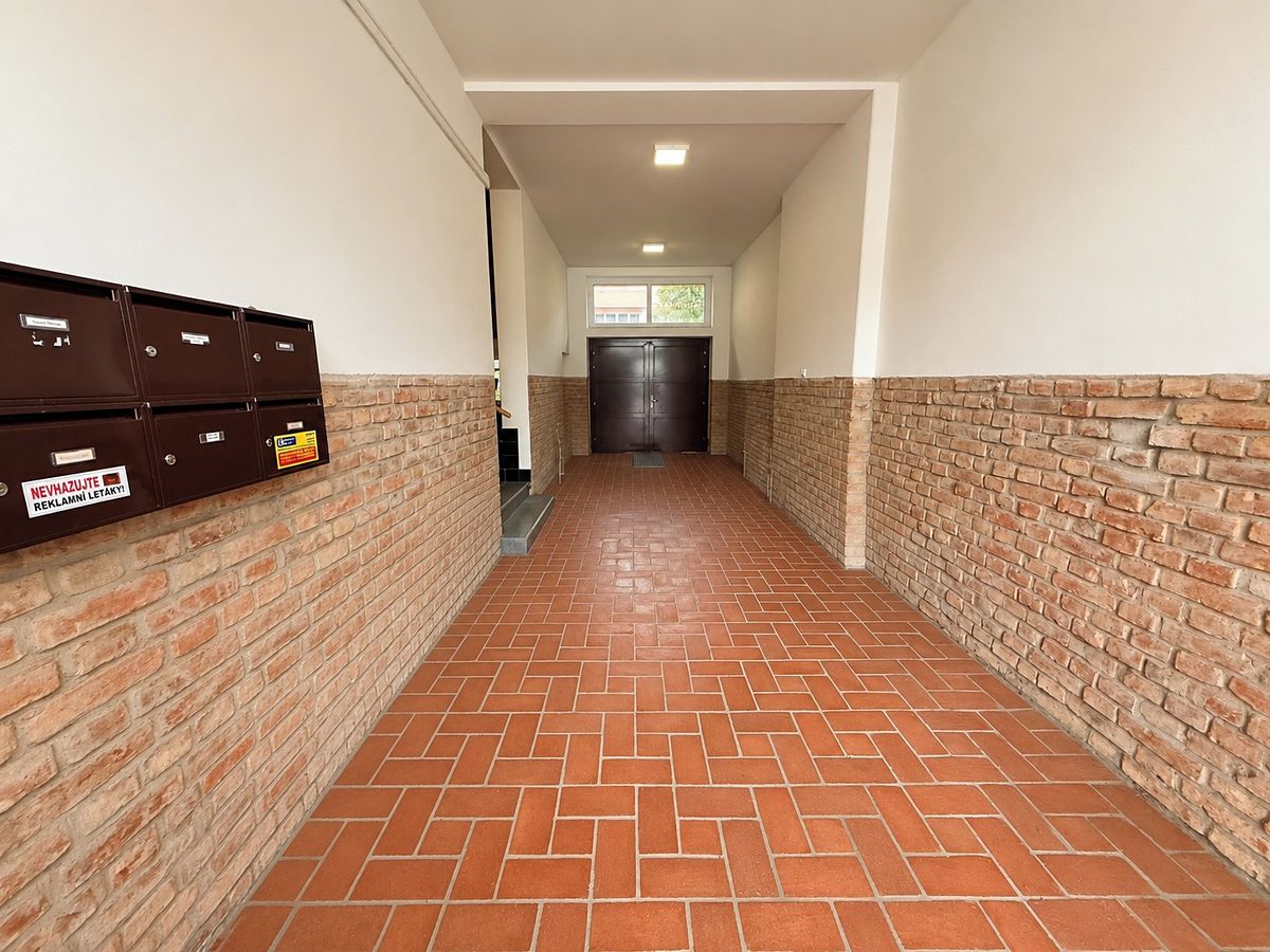 Prodej činžovního domu 500 m² – fotografie 4