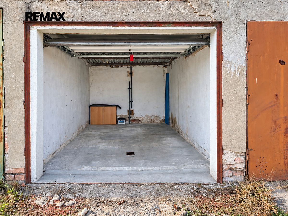 Prodej garáže 17 m² – fotografie 2