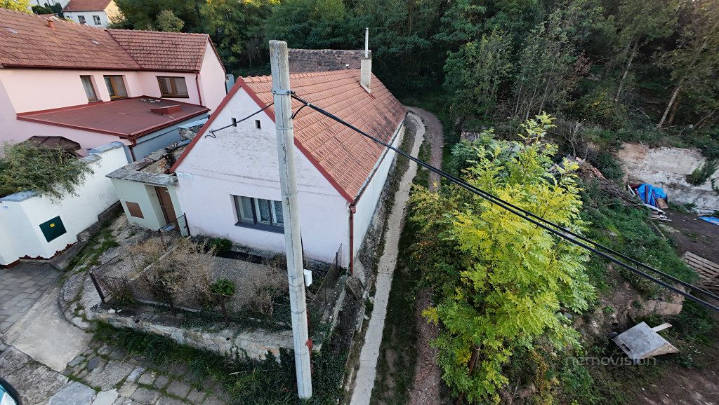 Prodej rodinného domu 100 m², pozemek 288 m²