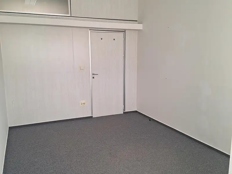 Pronájem kanceláře 15 m², Brno – náhled fotky 1