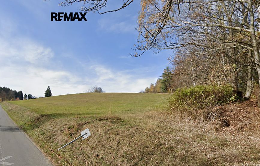 Prodej stavebního pozemku 1362 m² – fotografie 2