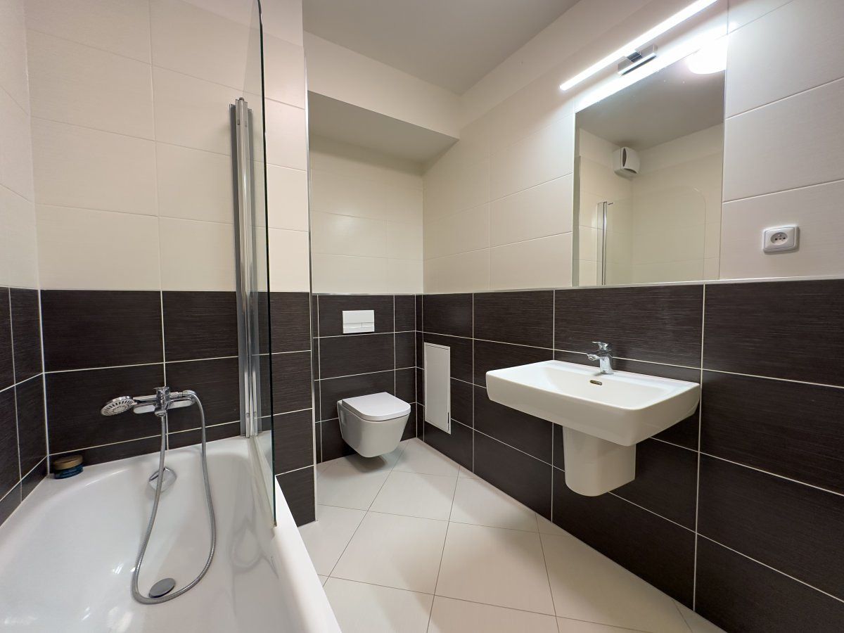 Pronájem bytu 2+kk 54 m² – fotografie 4