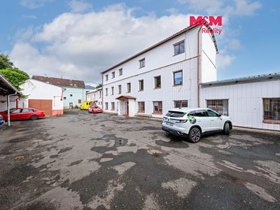 Prodej výrobní haly, prostoru 900 m²