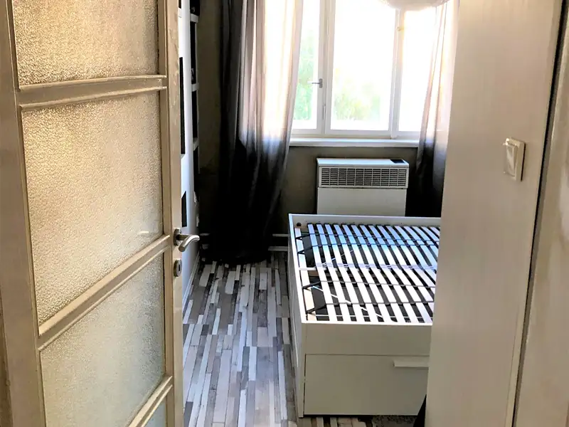 Pronájem bytu 2+kk 40 m², Praha – náhled fotky 3