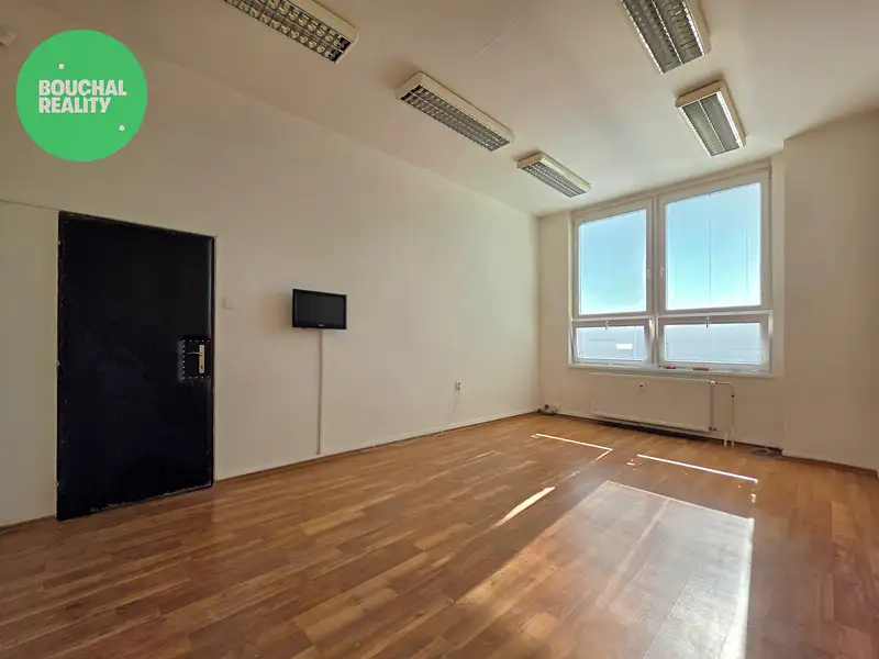 Pronájem kanceláře 40 m², Plzeň – náhled fotky 2