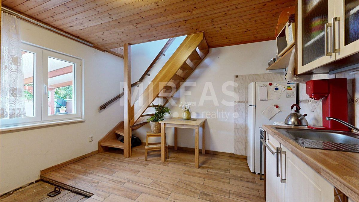 Prodej chaty 34 m², pozemek 282 m² – fotografie 3