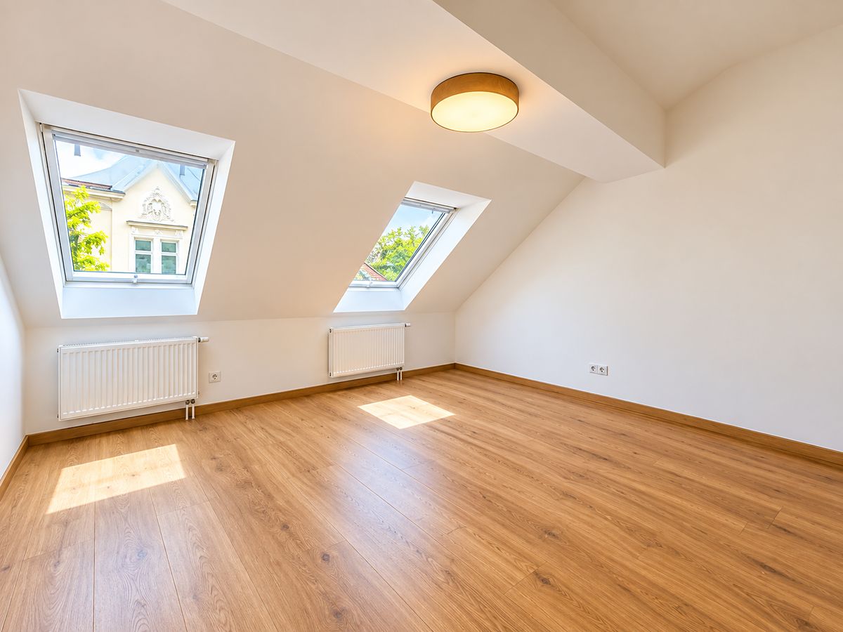 Pronájem bytu 4+kk 85 m² – fotografie 3