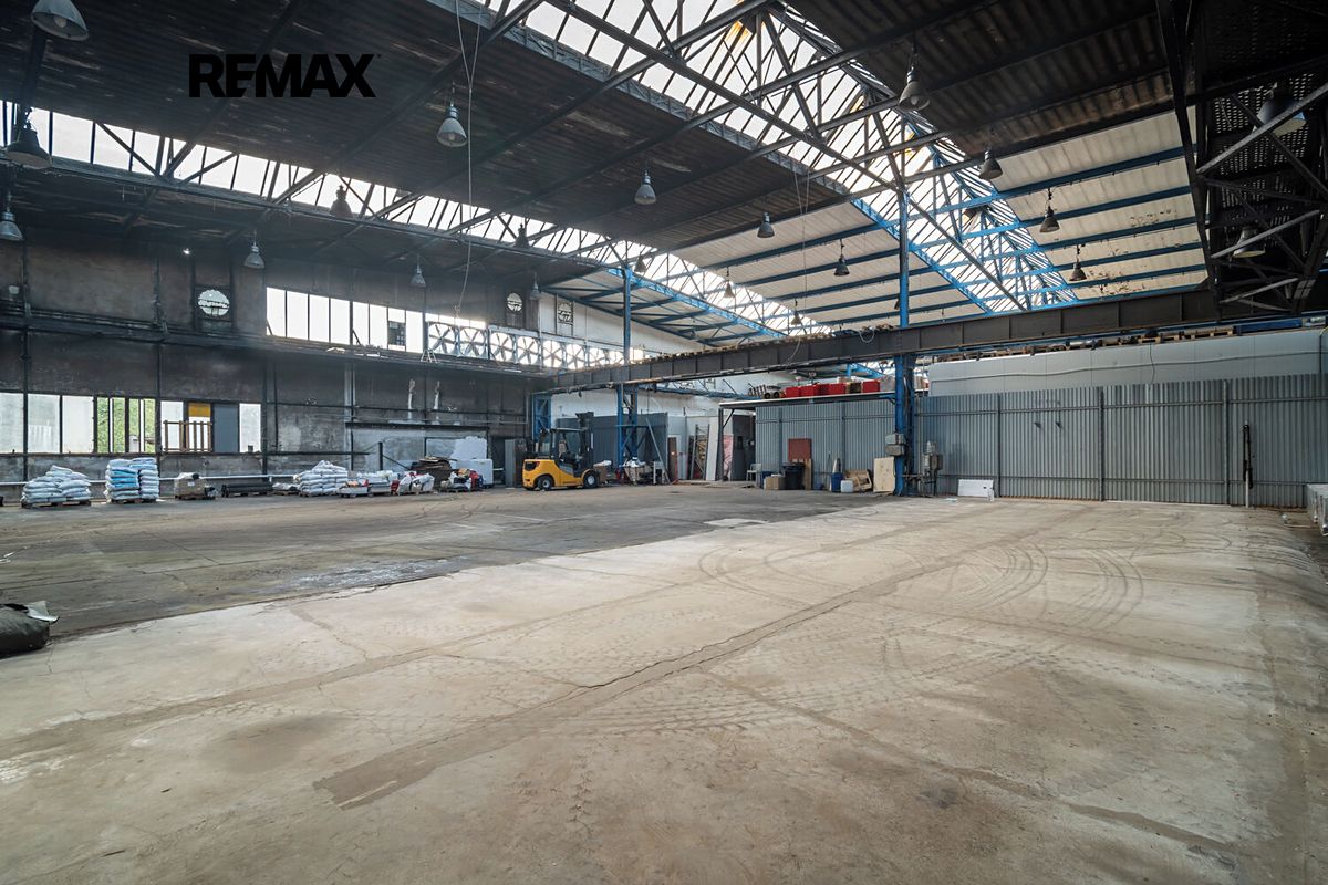 Pronájem skladového prostoru 546 m²