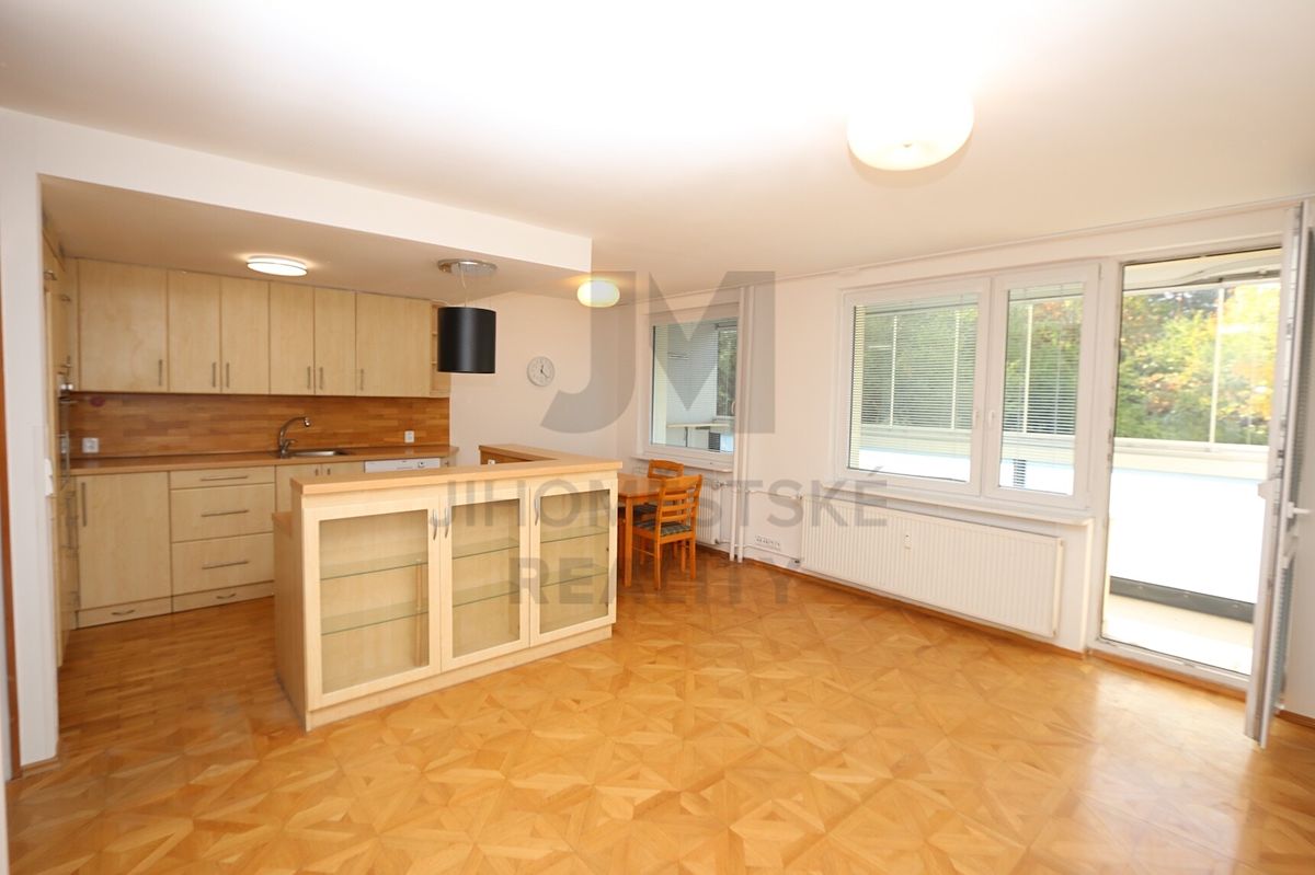 Pronájem bytu 3+kk 80 m²