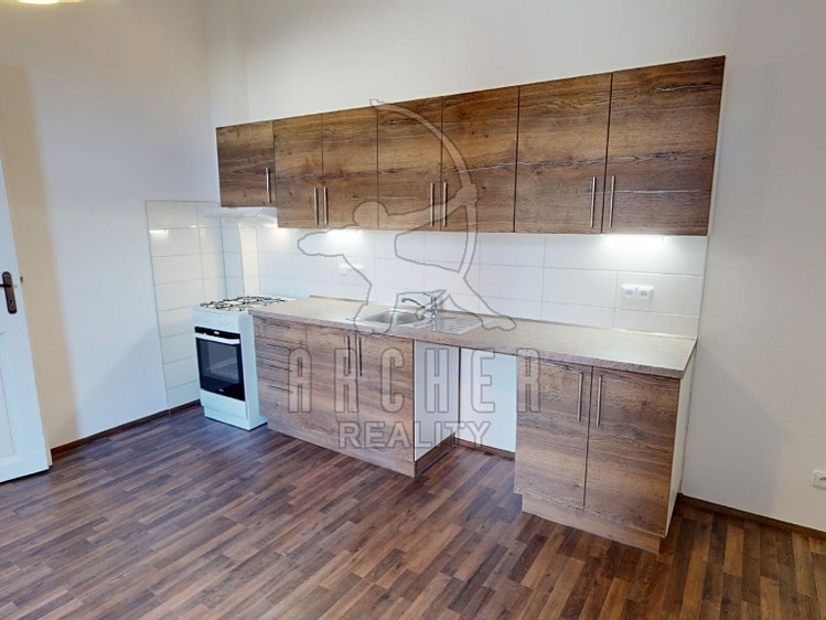 Prodej komerčního prostoru, 1 271 m² (14 z 20)