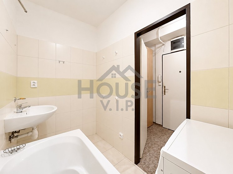 Квартира 1+1 на продаж, 33 м² (18 з 28)