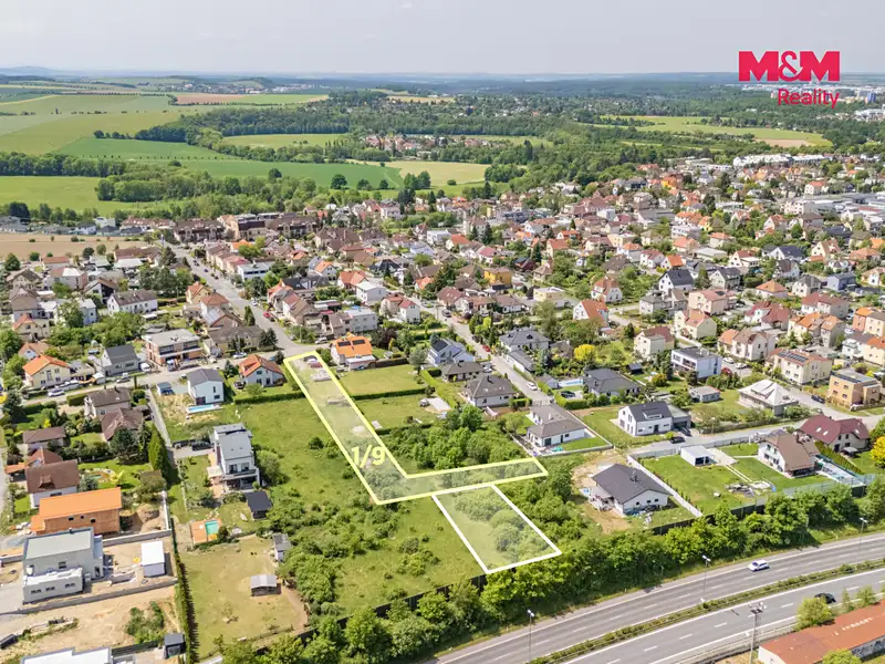 Prodej stavebního pozemku 703 m², Plzeň – náhled fotky 3
