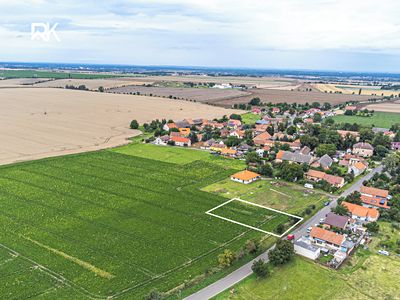Prodej stavebního pozemku 1000 m²