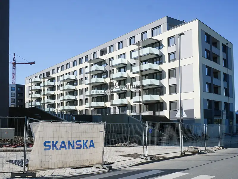 Prodej bytu 1+kk 24 m², Praha – náhled fotky 1