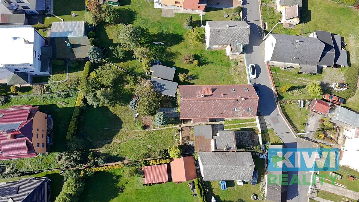 Prodej rodinného domu 235 m², pozemek 1000 m² – fotografie 3