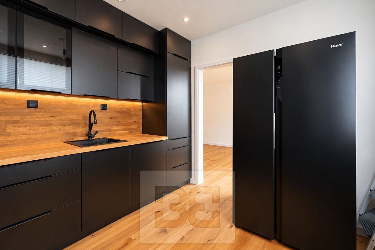Pronájem bytu 3+1 80 m²