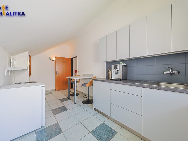 Gewerbefläche zur Miete, 17 m² (6 von 8)